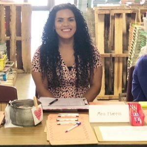 Meet your Posher, Angela